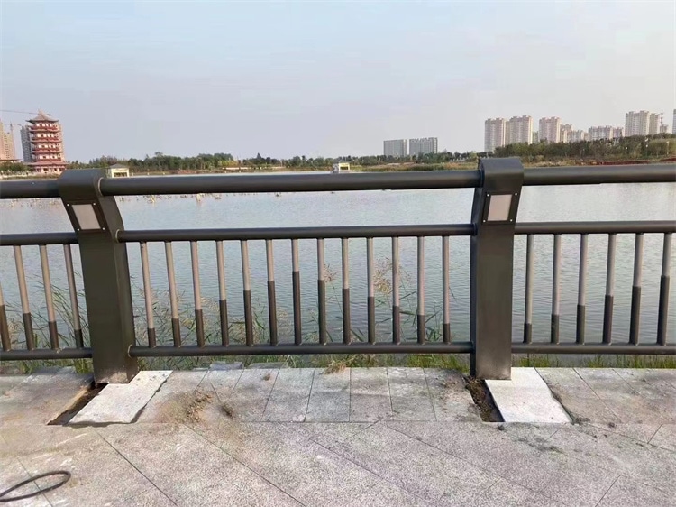 后市橋梁護(hù)欄現(xiàn)貨價(jià)格上漲空間有限 后市橋梁護(hù)欄現(xiàn)貨價(jià)格上漲空間有限